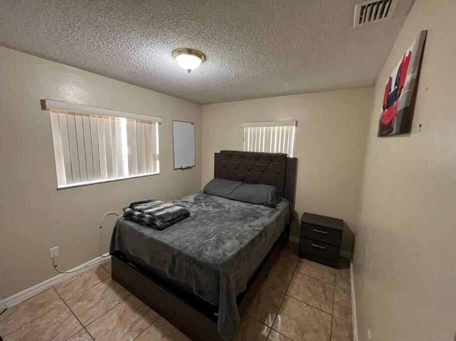 Cheerful 3-Bedroom Home, Free Parking On Premises Miami Gardens Exterior foto